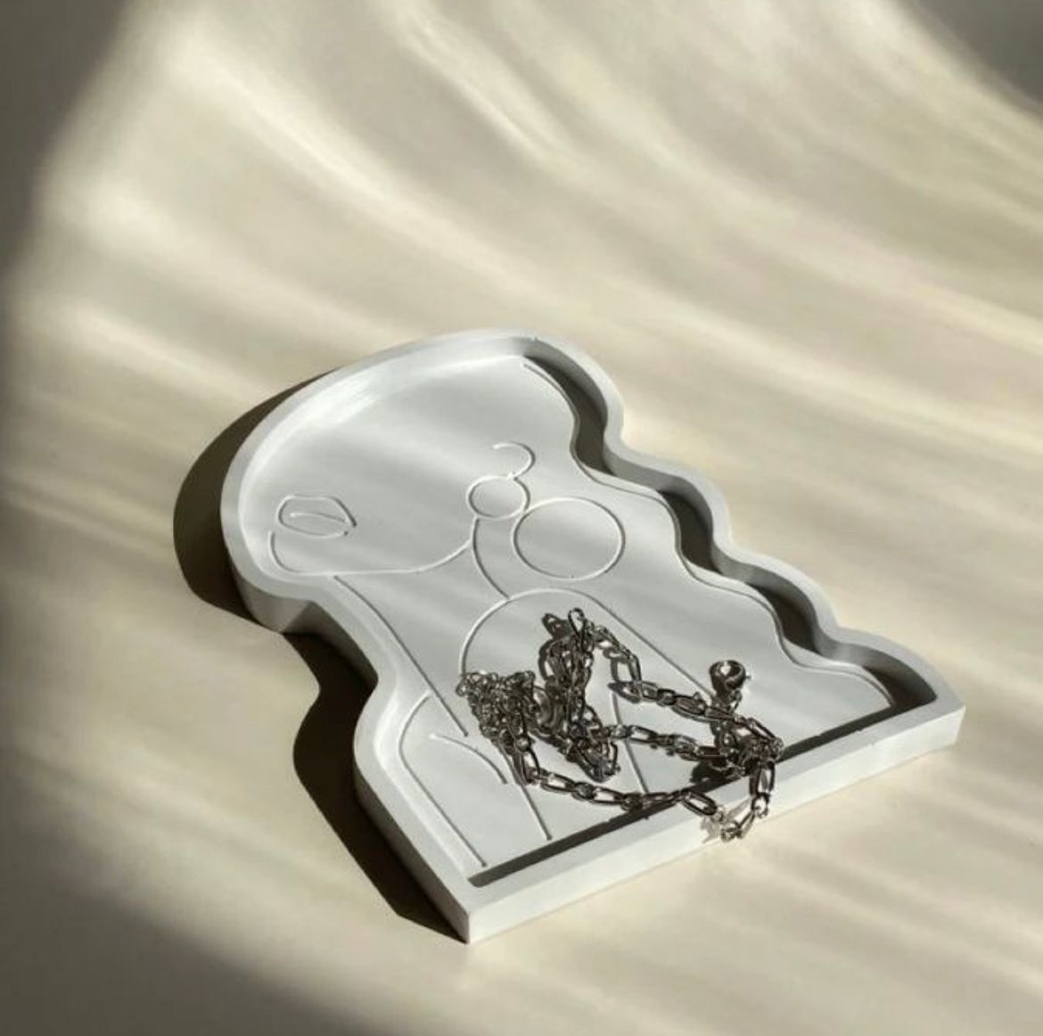 Lady Trinket Tray