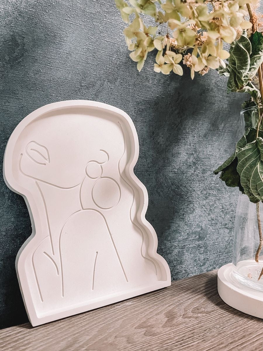 Lady Trinket Tray