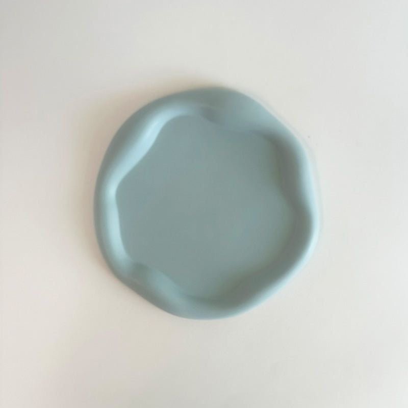 round cloud trays