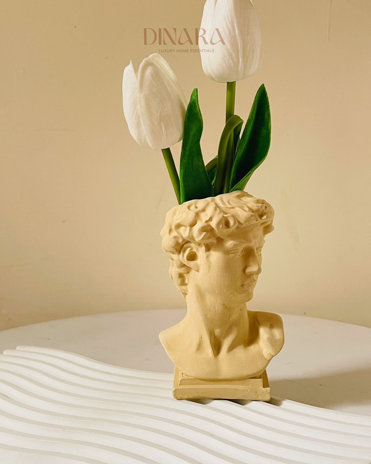 David Vase
