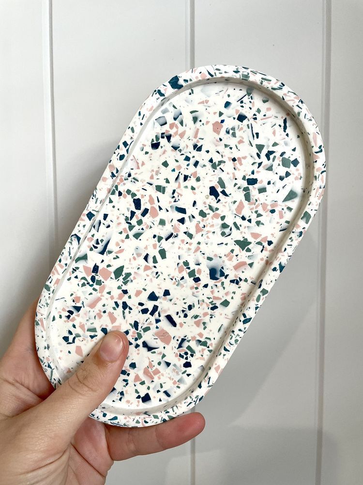 Oval Trinket Tray (Terazzo)