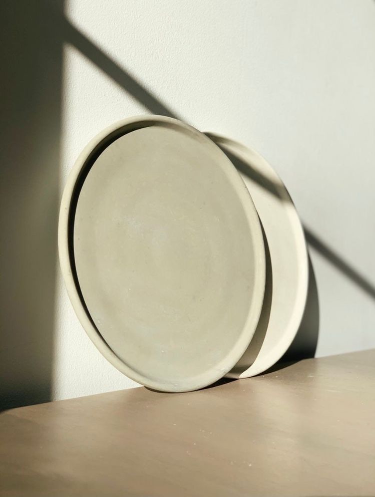 Round Ceramic trays (large)