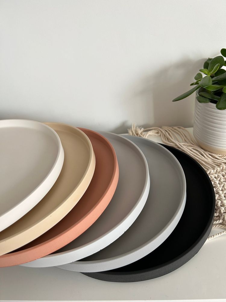 Round Ceramic trays (large)