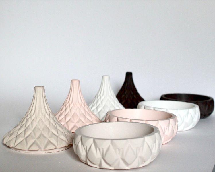 vessel Jewellery container