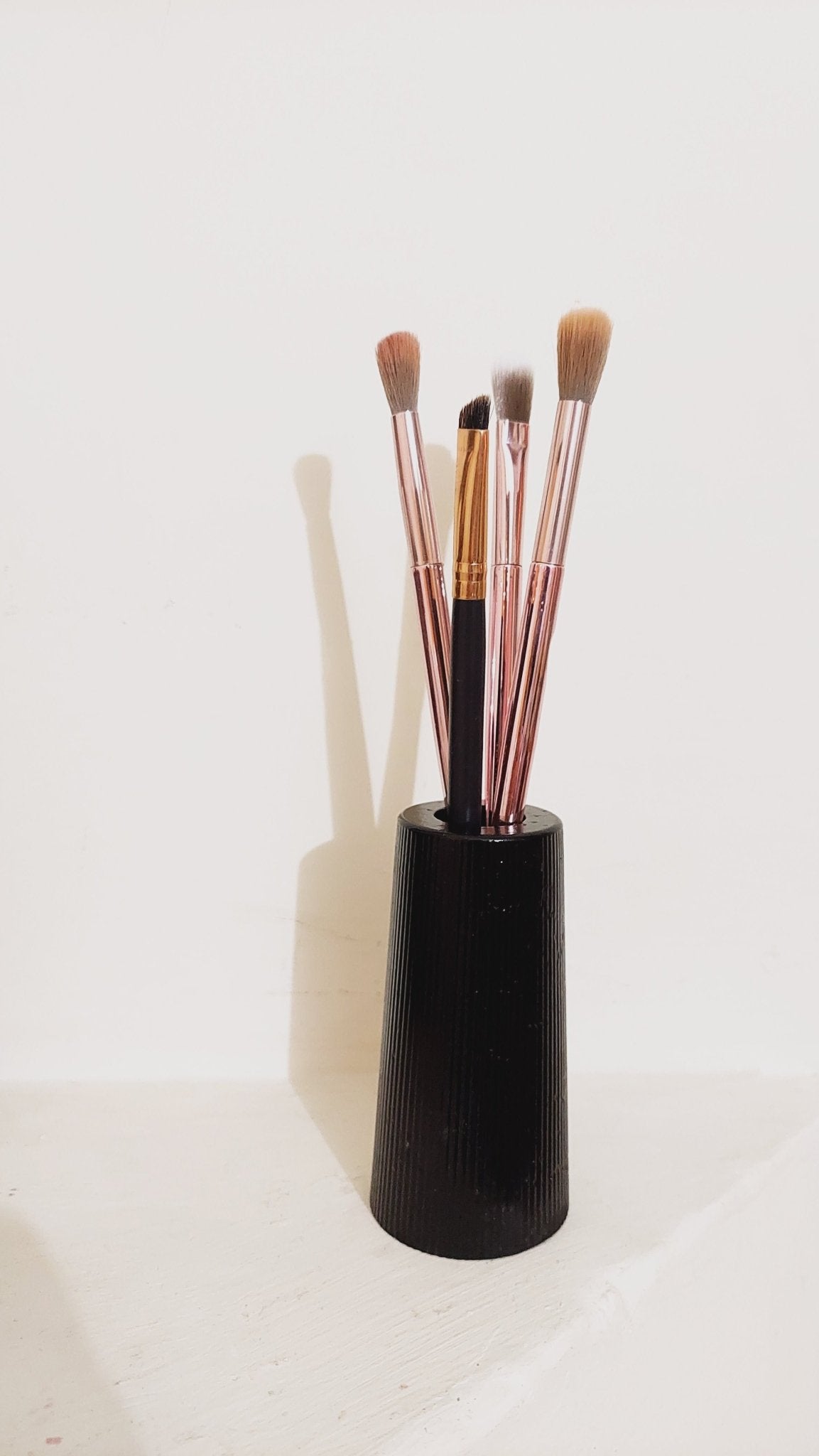Nordic vase holder (small)