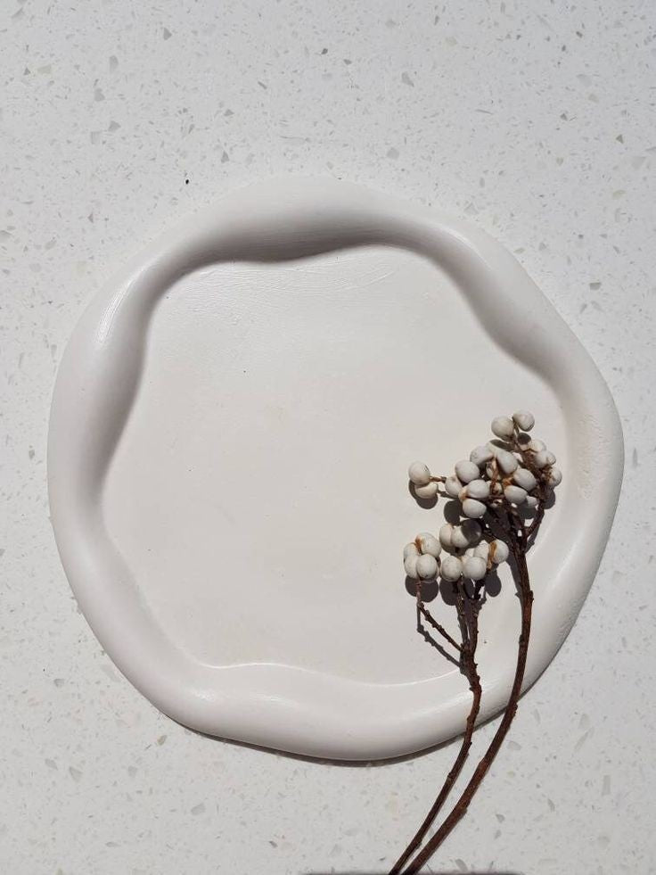 round cloud trays