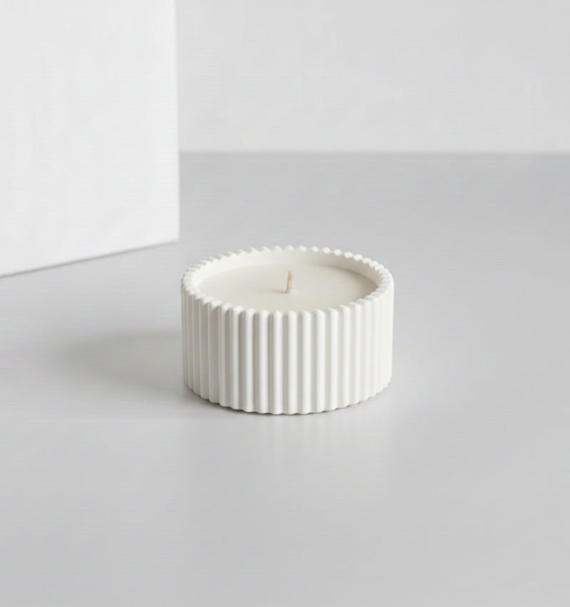 Container candle with lid (scented)