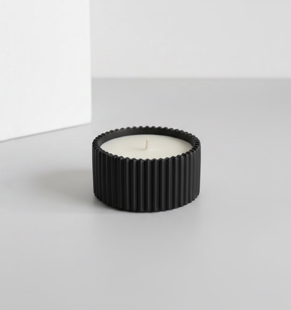 Container candle with lid (scented)