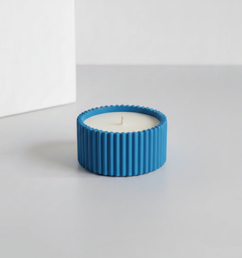 Container candle with lid (scented)