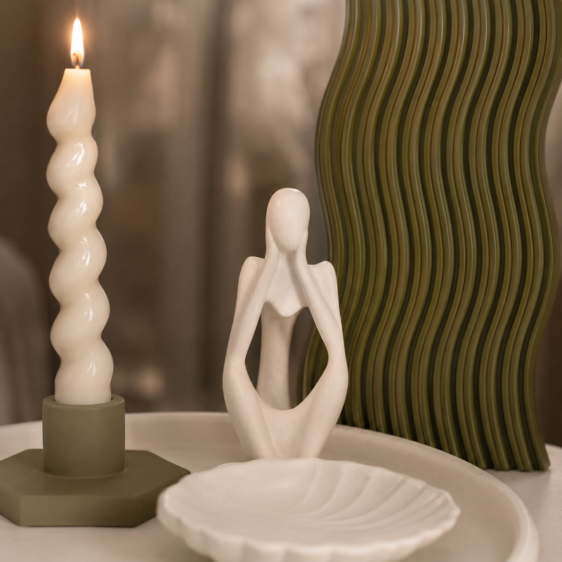 Iris Statement Piece – 6-Piece Sage & White