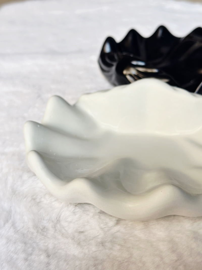 Clam Shell tray