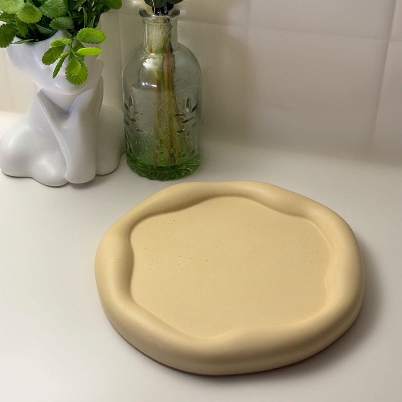 round cloud trays