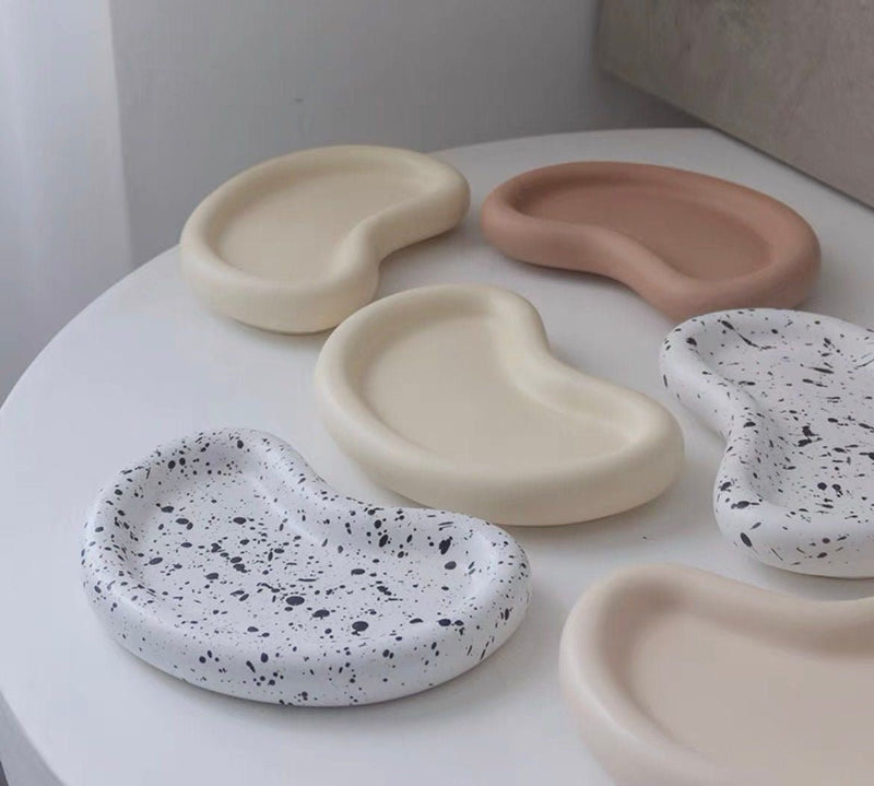 Black splash Luna tray