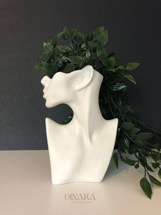 Sculpture Vase